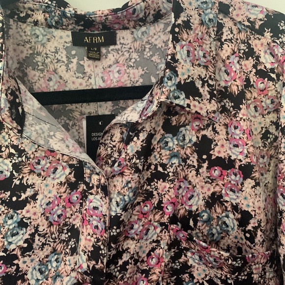 AFRM x Nordstrom floral silky button-down sz L - Picture 2 of 7